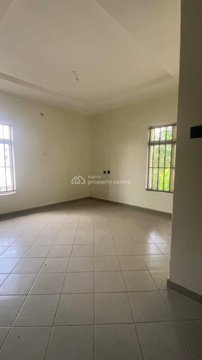 Neatly Renovated 2 Bedroom Flat  Idu, Idu Industrial, Abuja, Flat / Apartment for Rent