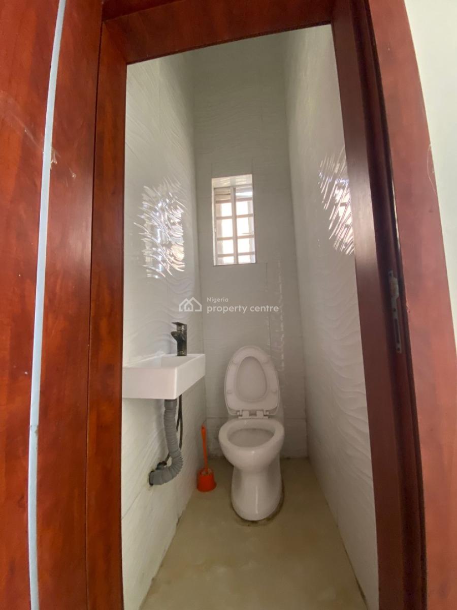 Luxury 3 Bedroom Semi Detached Duplex, Chevron, Lekki Phase 2, Lekki, Lagos, Semi-detached Duplex for Rent