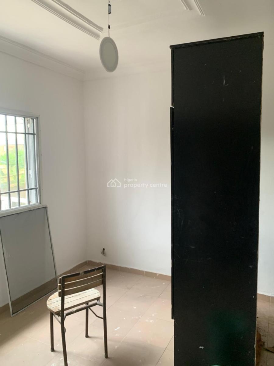 3 Bedroom Flat Upstairs, Millennium Estate, Gbagada, Lagos, Flat / Apartment for Rent