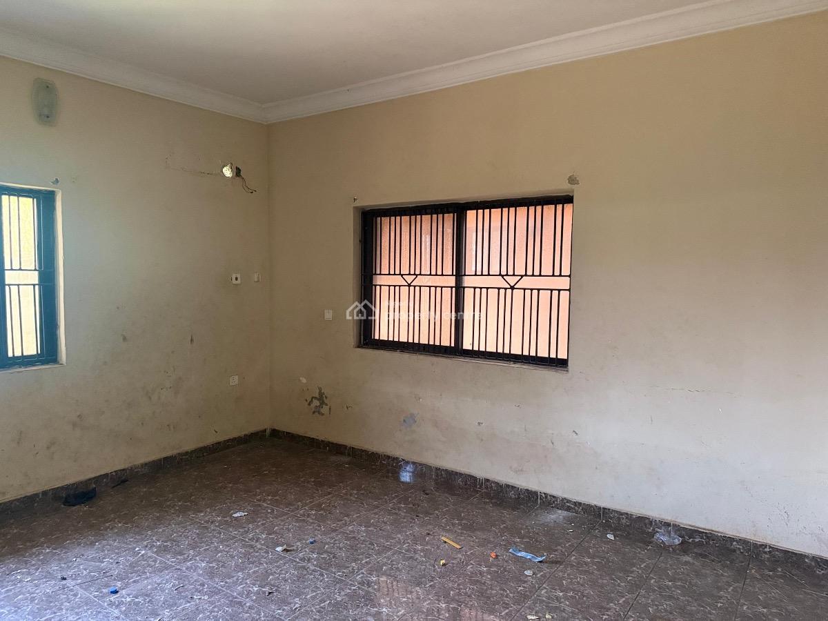 Spacious 3 Bedroom Flat, Agungi, Lekki, Lagos, Flat / Apartment for Rent