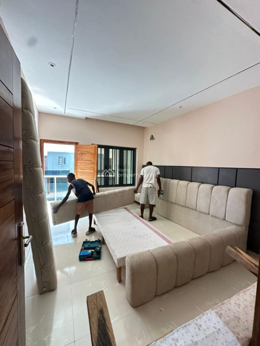 Semi Furnished 2 Bedroom Maisonette, Ikate, Lekki, Lagos, Semi-detached Duplex for Sale