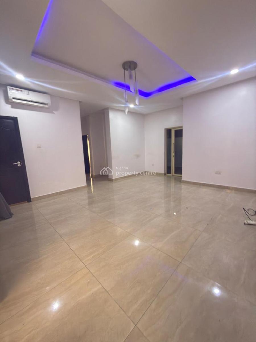 2 Bedroom Apartment, Lekki Phase 1, Lekki, Lagos, Flat / Apartment for Rent