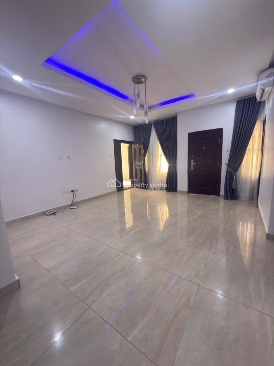 2 Bedroom Apartment, Lekki Phase 1, Lekki, Lagos, Flat / Apartment for Rent