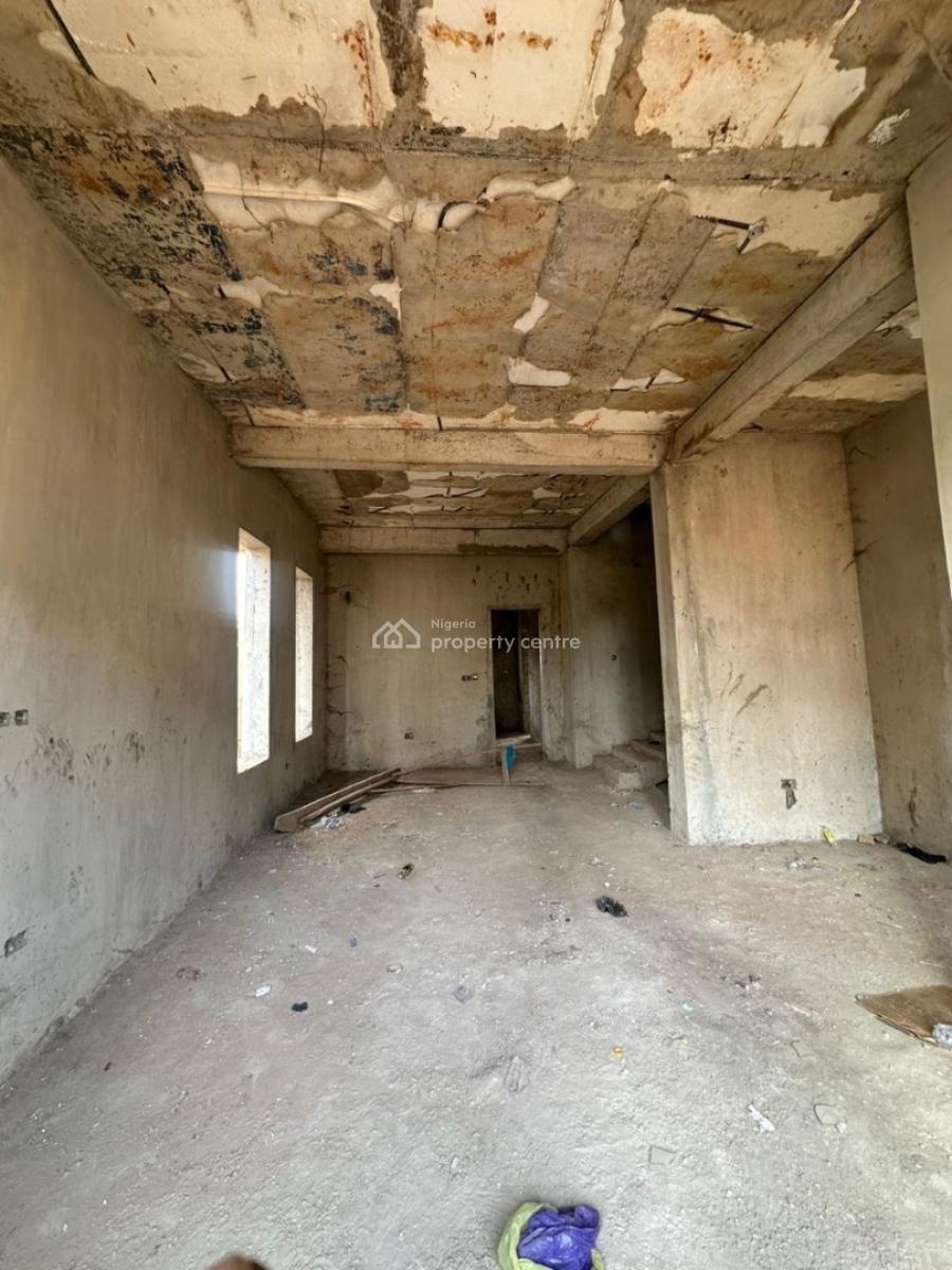 Spacious 4 Bedroom Terrace Duplex with Bq, Compound, Jahi, Abuja, Terraced Duplex for Sale