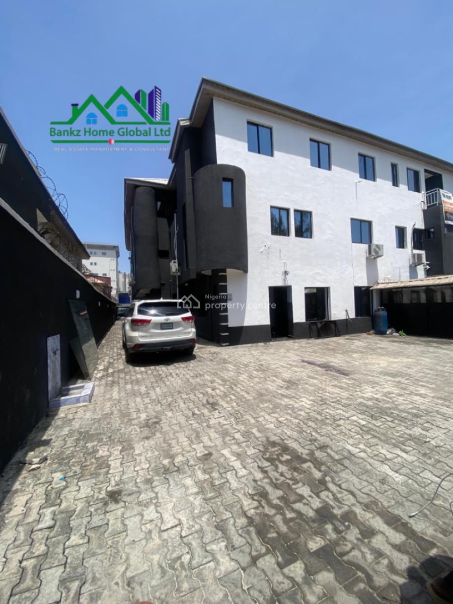 Spacious Fully Serviced 2 Bedroom Apartment, Lekki Phase 1, Lekki, Lagos, Flat / Apartment for Rent