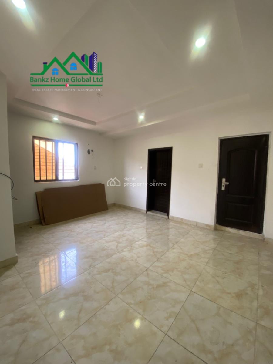 Spacious Fully Serviced 2 Bedroom Apartment, Lekki Phase 1, Lekki, Lagos, Flat / Apartment for Rent