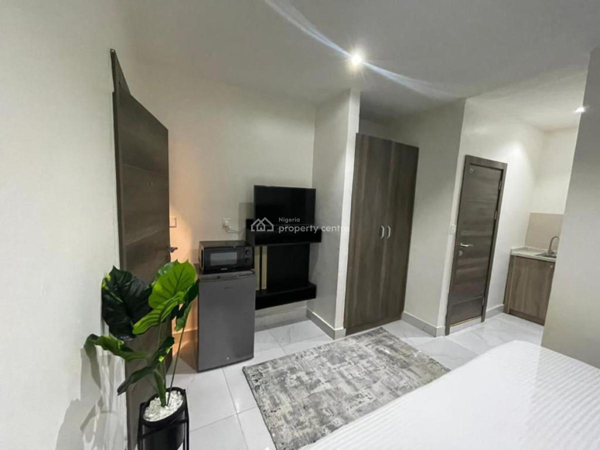 Spacious Studio Apartment, Chisco, Ikate, Lekki, Lagos, Self Contain (single Rooms) for Rent