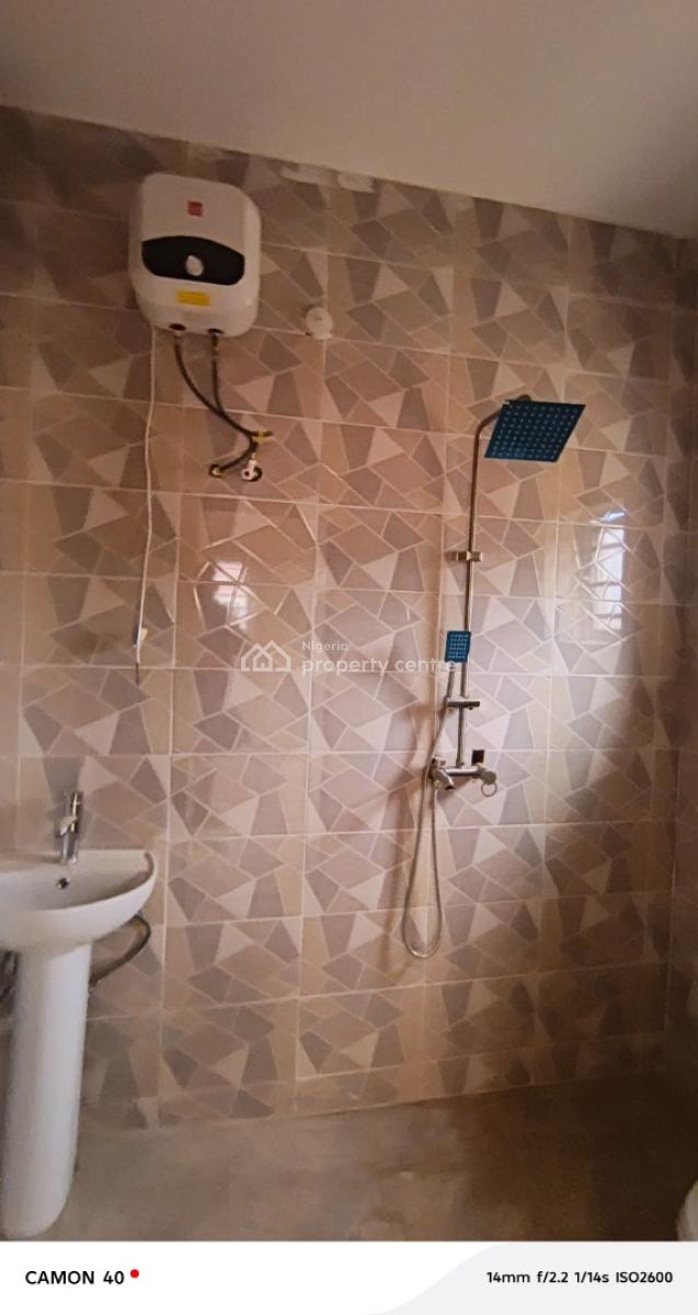 Clean 2 Bedroom Bungalow, Jabi Dakibiu, Jabi, Abuja, Flat / Apartment for Rent