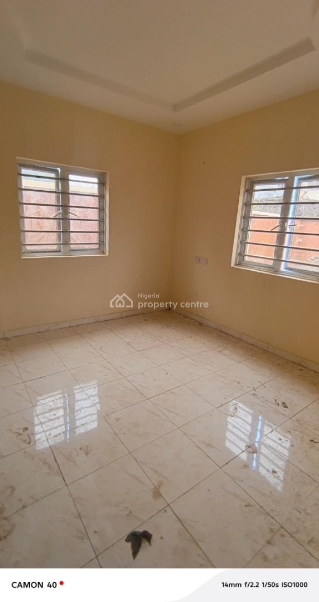 Clean 2 Bedroom Bungalow, Jabi Dakibiu, Jabi, Abuja, Flat / Apartment for Rent
