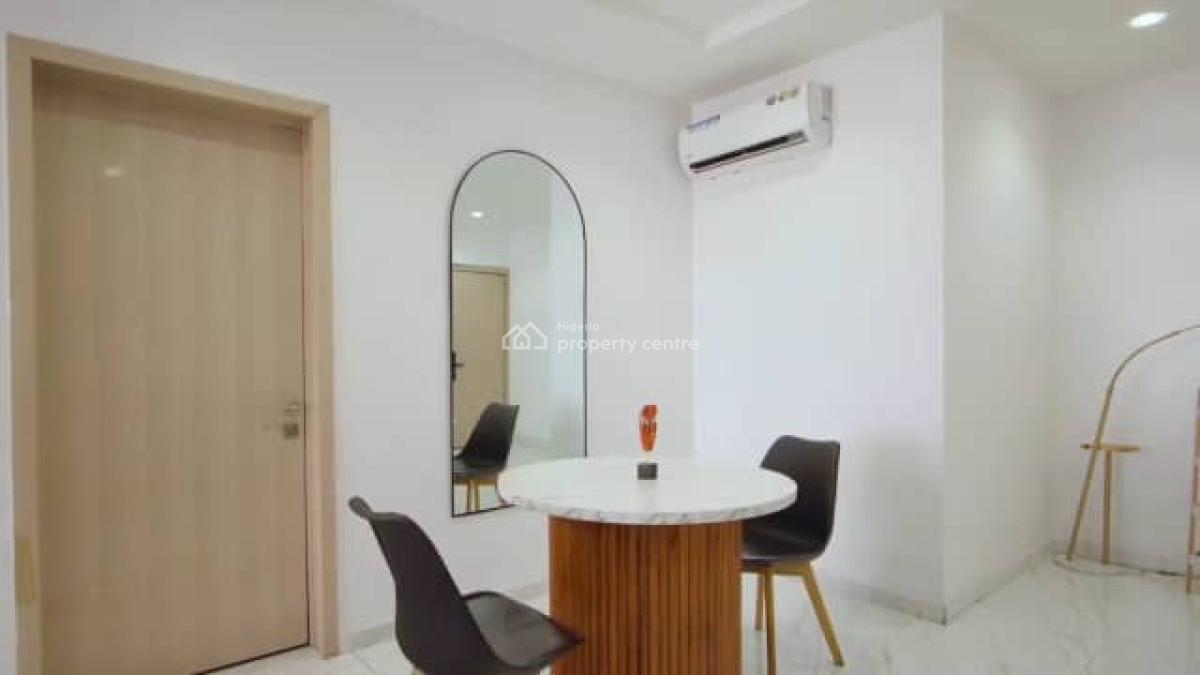 Beautiful and Spacious 2 Bedroom Apartment, Lekki Phase 1, Lekki, Lagos, Flat / Apartment Short Let