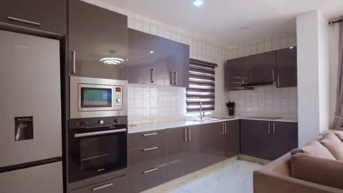 Beautiful and Spacious 2 Bedroom Apartment, Lekki Phase 1, Lekki, Lagos, Flat / Apartment Short Let