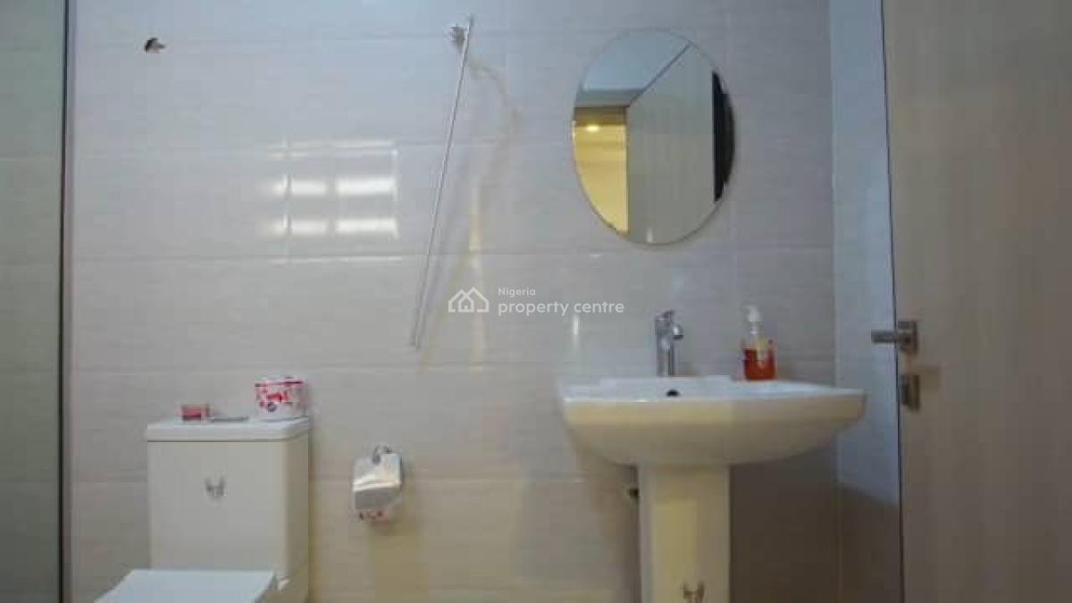 Beautiful and Spacious 2 Bedroom Apartment, Lekki Phase 1, Lekki, Lagos, Flat / Apartment Short Let