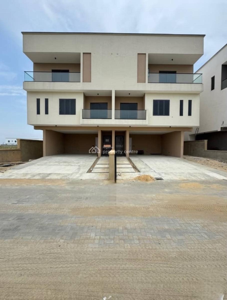 Serviced 4 Bedroom Semi-detached Duplex with Park in Garage, Lekki Phase 1, Lekki, Lagos, Semi-detached Duplex for Sale