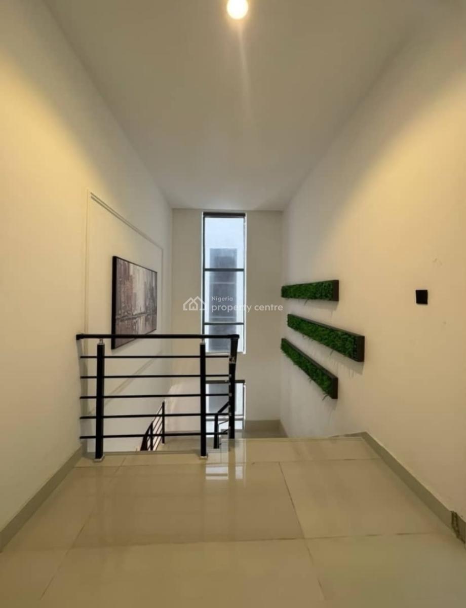 Serviced 4 Bedroom Semi-detached Duplex with Park in Garage, Lekki Phase 1, Lekki, Lagos, Semi-detached Duplex for Sale