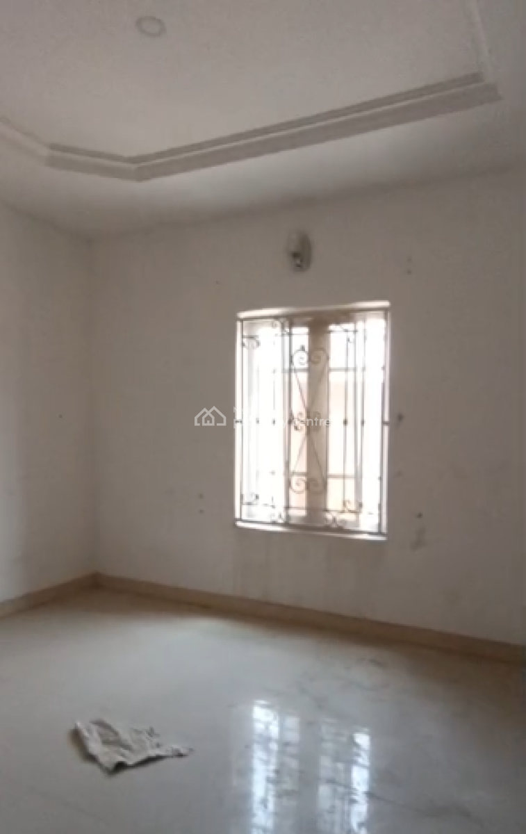 Standard Room in a Shared Apartment, Lekki Scheme 2 Estate, Lekki Phase 2, Lekki, Lagos, Self Contain (single Rooms) for Rent