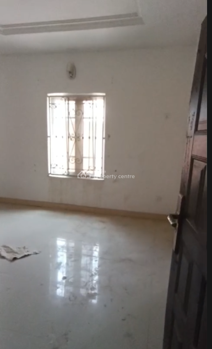 Standard Room in a Shared Apartment, Lekki Scheme 2 Estate, Lekki Phase 2, Lekki, Lagos, Self Contain (single Rooms) for Rent