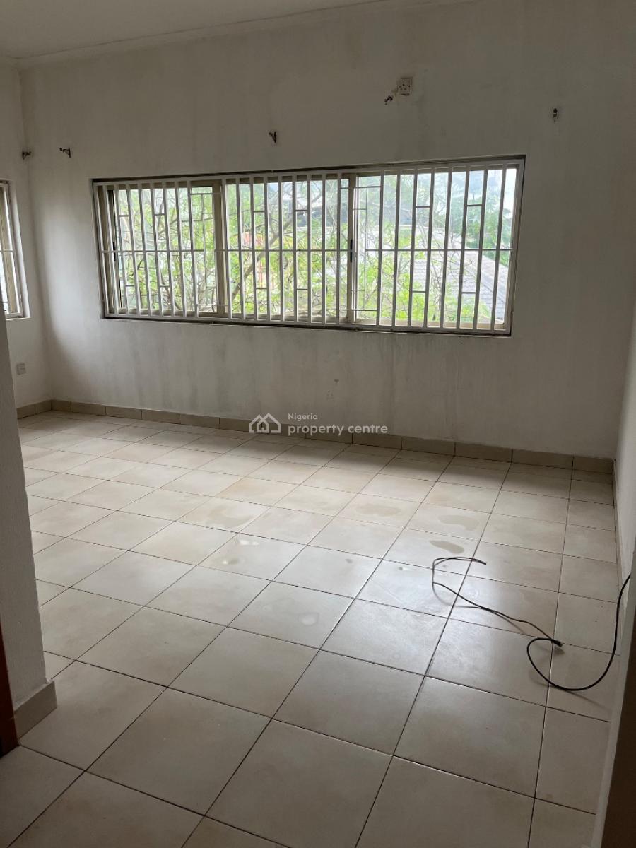 Ensuite  Spacious Bedroom Upstairs with Open Kitchen Plan, Inbetween Agungi & Chevron, Idado, Lekki, Lagos, Self Contain (single Rooms) for Rent