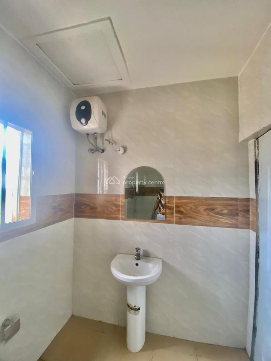 1 Bedroom Mini Flat, Buenavister Estate Orchid Road By Chevron Second Toll Gate Lekki Lagos, Lekki Phase 2, Lekki, Lagos, Mini Flat (room and Parlour) for Sale