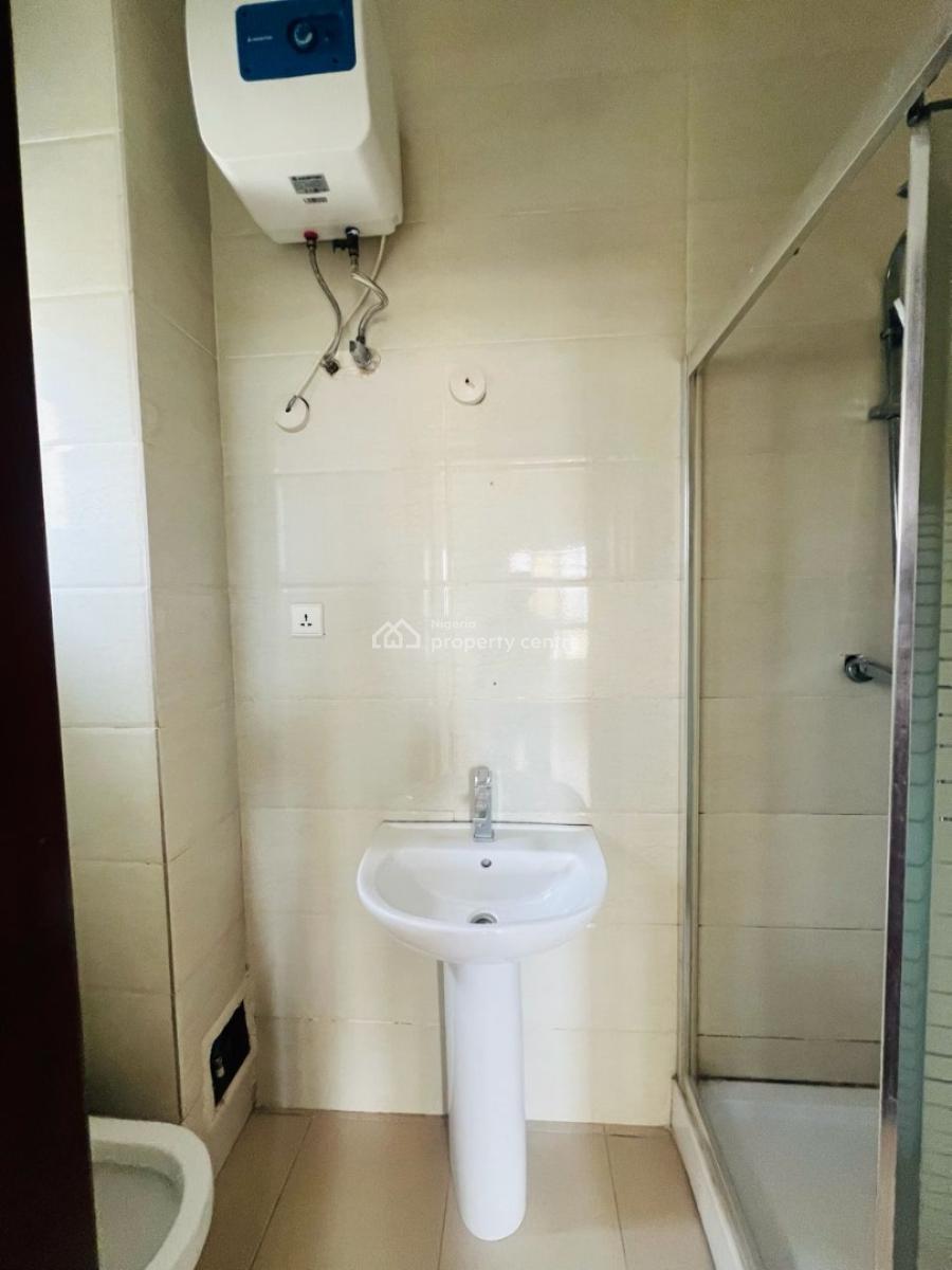 3 Bedroom Apartment, Cadogan Estate, Osapa, Lekki, Lagos, Flat / Apartment for Sale