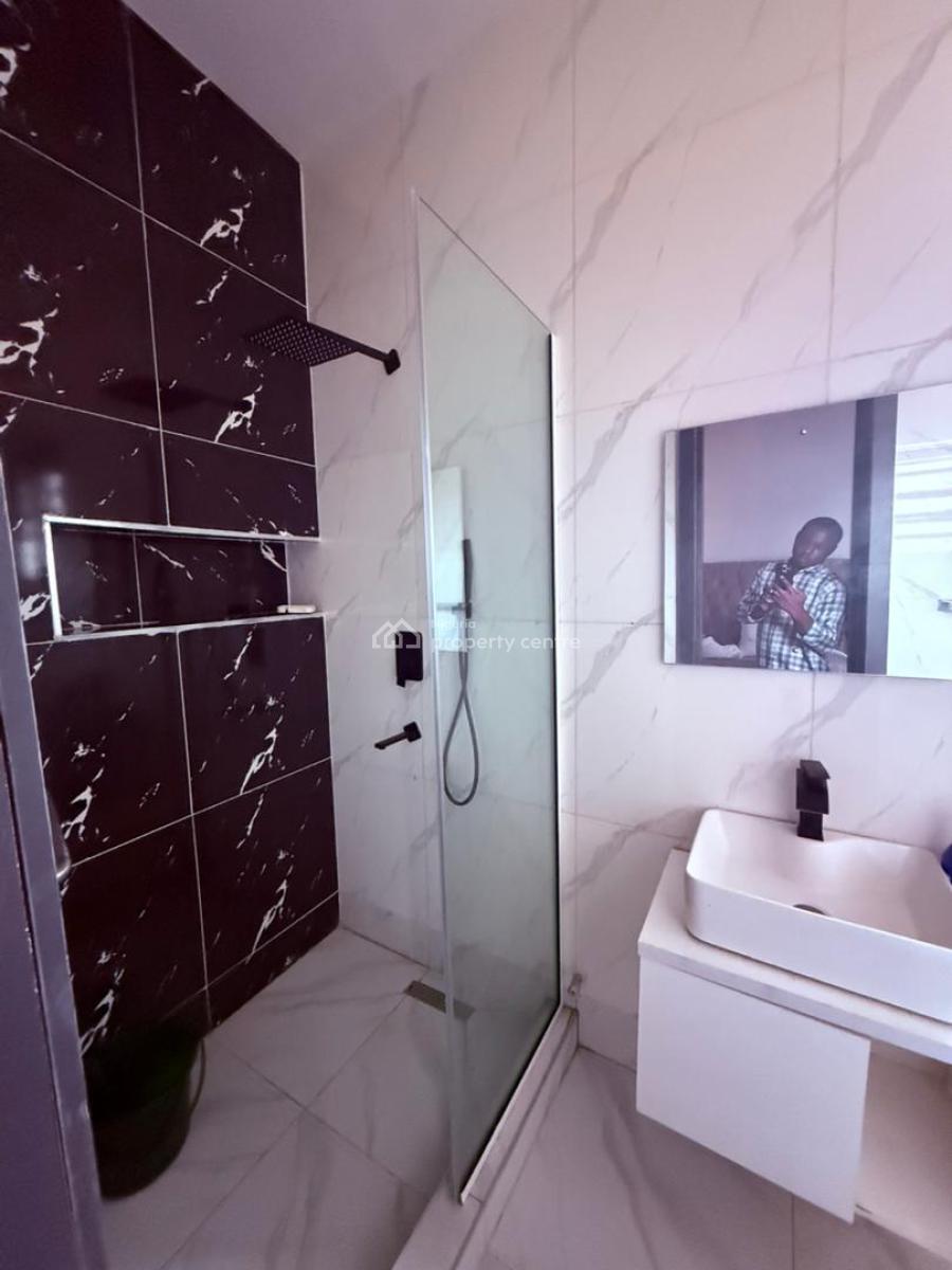 Fully Furnished 2 Bedroom Apartment, Lekki Phase 1, Lekki, Lagos, Flat / Apartment for Sale