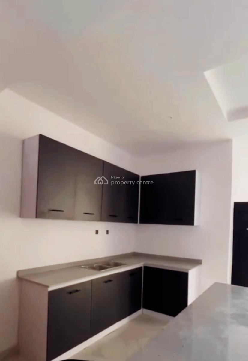 a 3 Bedroom Flat, After Osapa, Ologolo, Lekki, Lagos, House for Rent