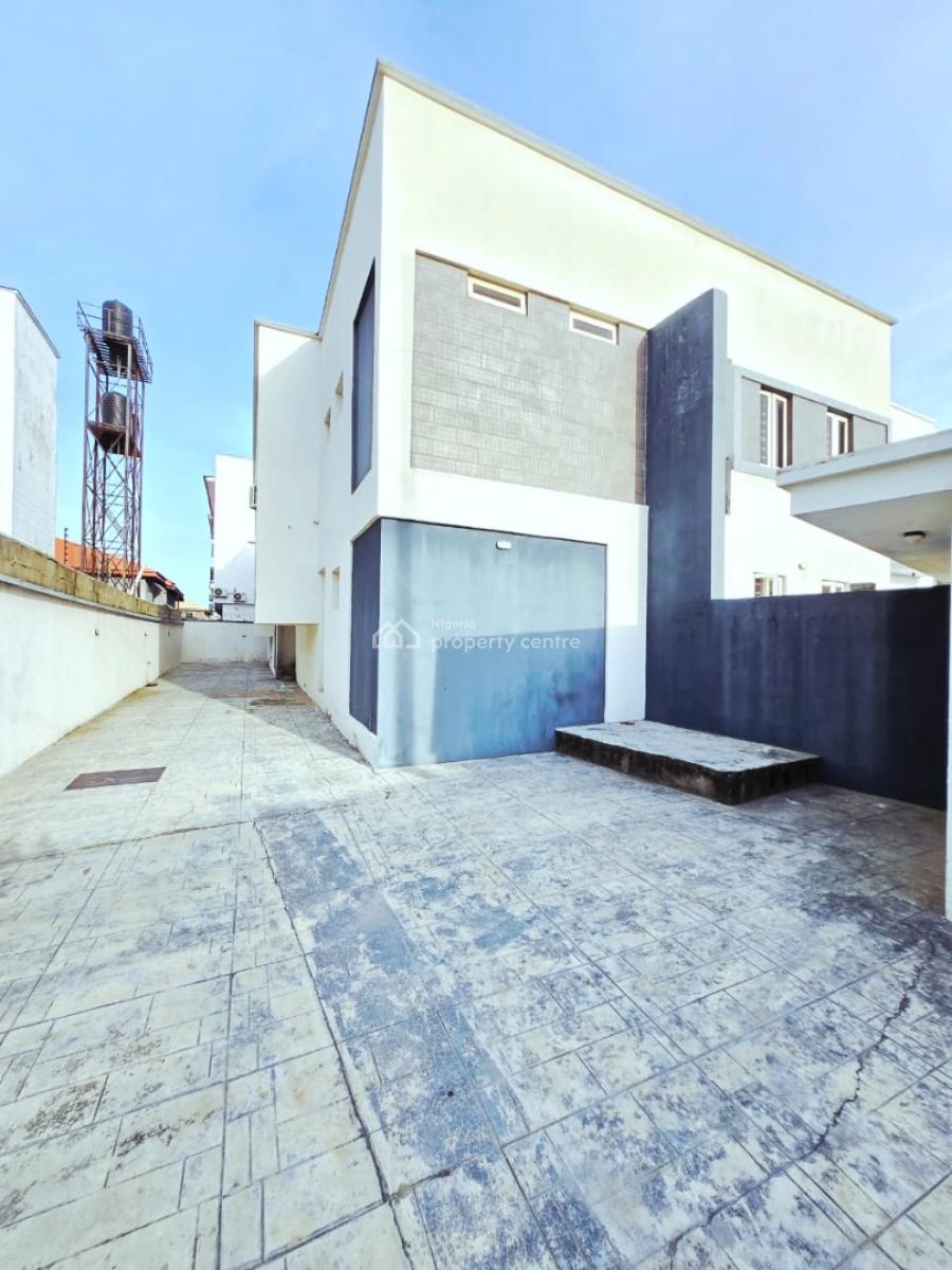 Well Maintained 3 Bedroom Semi-detached Duplex, Osapa, Lekki, Lagos, Semi-detached Duplex for Sale