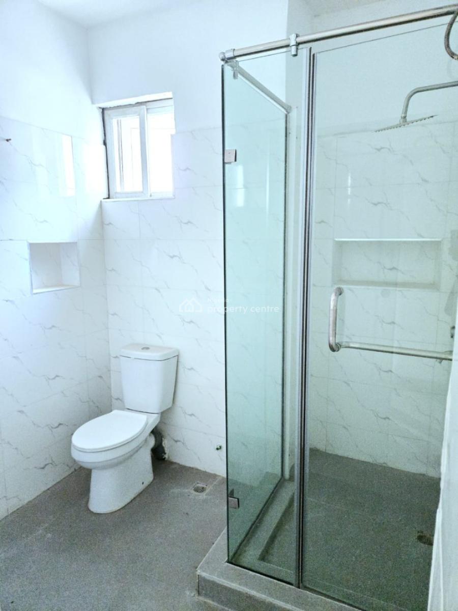 Well Maintained 3 Bedroom Semi-detached Duplex, Osapa, Lekki, Lagos, Semi-detached Duplex for Sale