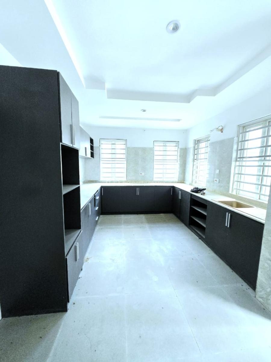 Well Maintained 3 Bedroom Semi-detached Duplex, Osapa, Lekki, Lagos, Semi-detached Duplex for Sale