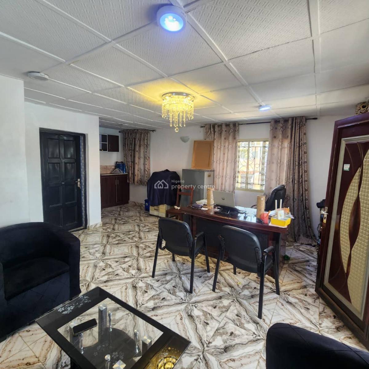 18 Classrooms Functioning Secondary/primary School with Cofo, Aromolaran, Old Ife Road, Ibadan, Oyo, School for Sale