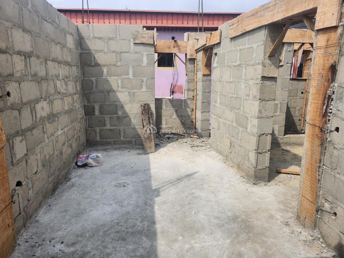 Miniflat Apartment for 18years Long Lease, Kusa, Pedro, Gbagada, Lagos, Mini Flat (room and Parlour) for Sale