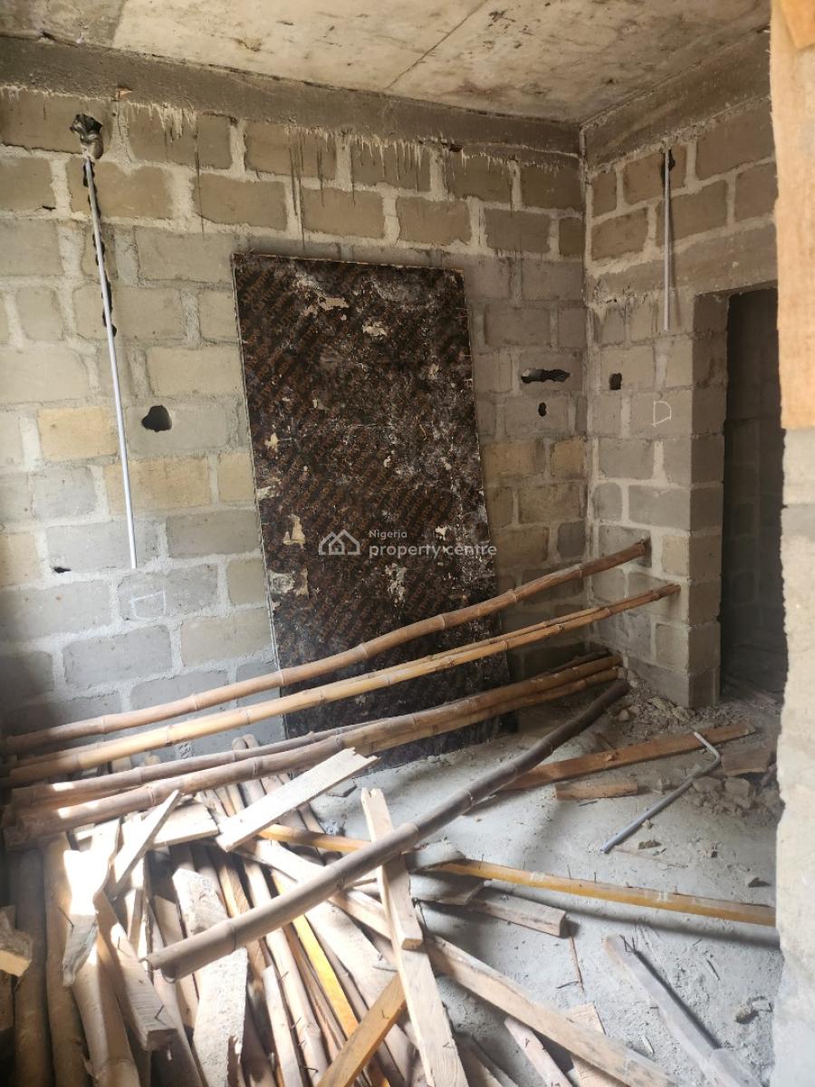 Miniflat Apartment for 18years Long Lease, Kusa, Pedro, Gbagada, Lagos, Mini Flat (room and Parlour) for Sale