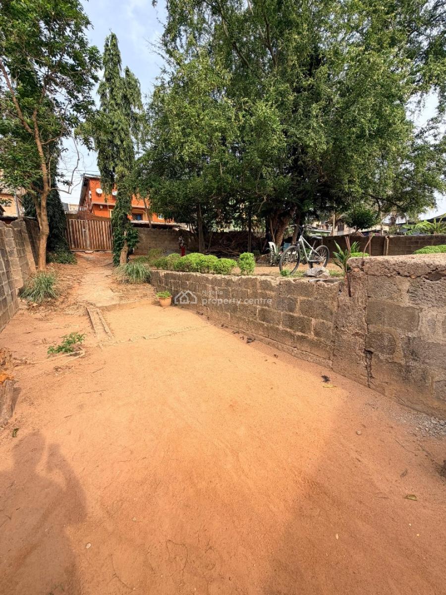 a Demolishable Structure Sitting  on a Plot ., Ogba, Ikeja, Lagos, Land for Sale