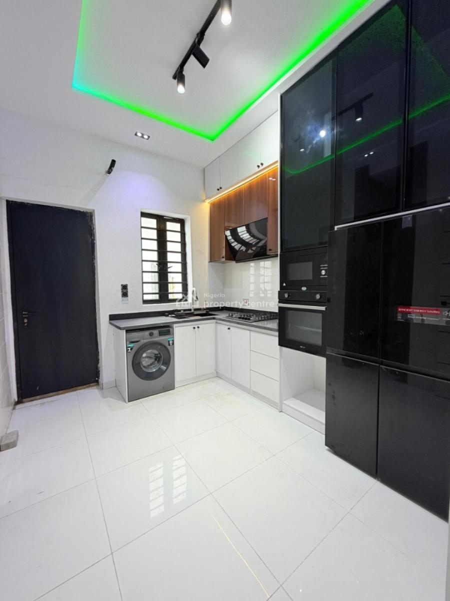 Elegant 3 Bedroom Terrace Duplex, Ikota, Lekki, Lagos, Terraced Duplex for Sale