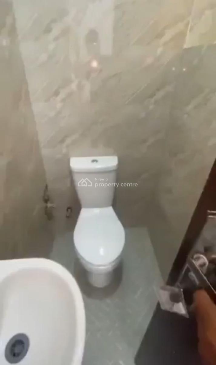 3 Bedroom Flat, Wuye, Abuja, Block of Flats for Sale