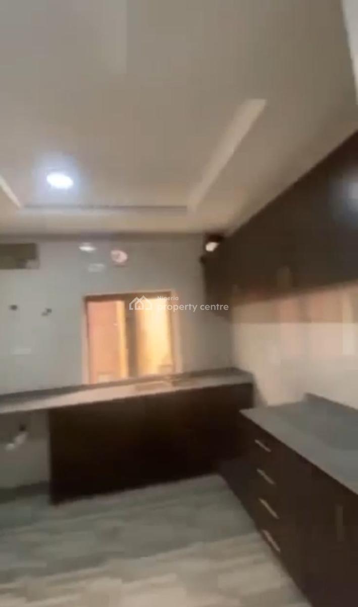 3 Bedroom Flat, Wuye, Abuja, Block of Flats for Sale