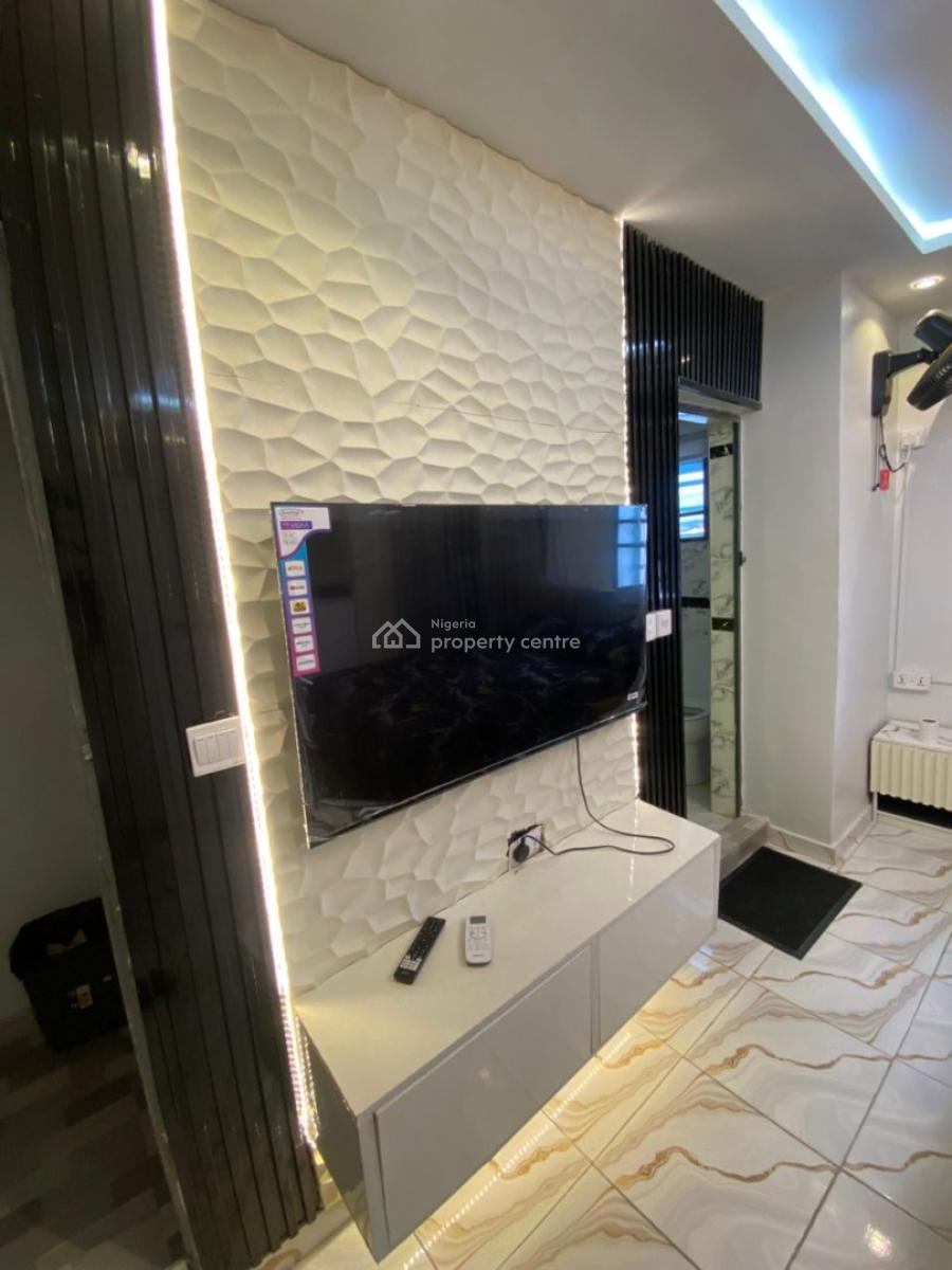 Furnished Apartment, 35,akinsoji, Street, Fadeyi, Shomolu, Lagos, Self Contain (single Rooms) Short Let