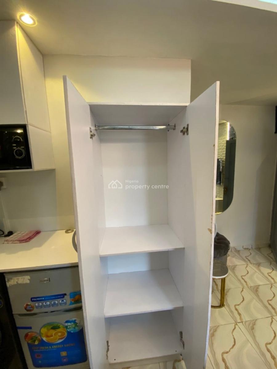 Furnished Apartment, 35,akinsoji, Street, Fadeyi, Shomolu, Lagos, Self Contain (single Rooms) Short Let