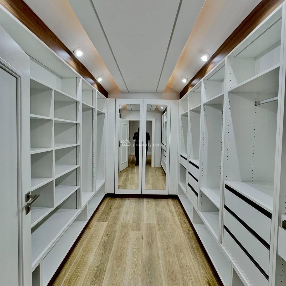 Lovely 7 Bedroom Fully Detached Duplex with Bq and Swimming Pool, Maitama District, Abuja, Detached Duplex for Rent