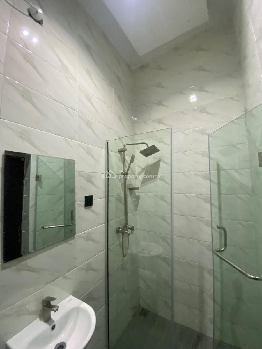 Excutive Two Bedroom Apartment Upstairs, in an Acesss Control Estate Close to Blenco Sangotedo, Ajah, Lagos, Flat / Apartment for Rent