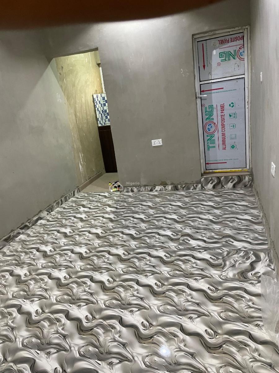 Roomself, Pedro Road, Palmgrove, Shomolu, Lagos, Self Contain (single Rooms) for Rent