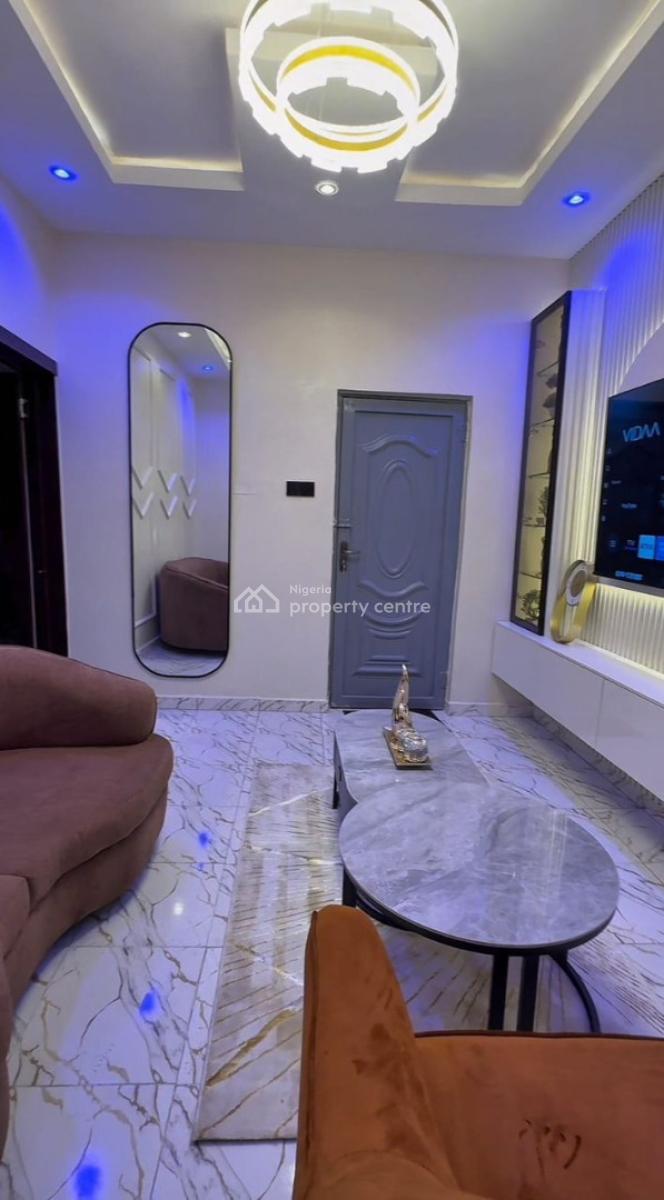 1 Bedroom Furnished Apartment, 35,akinsoji Street, Fadeyi, Shomolu, Lagos, Mini Flat (room and Parlour) Short Let