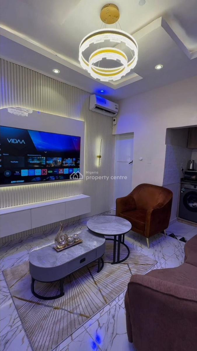 1 Bedroom Furnished Apartment, 35,akinsoji Street, Fadeyi, Shomolu, Lagos, Mini Flat (room and Parlour) Short Let