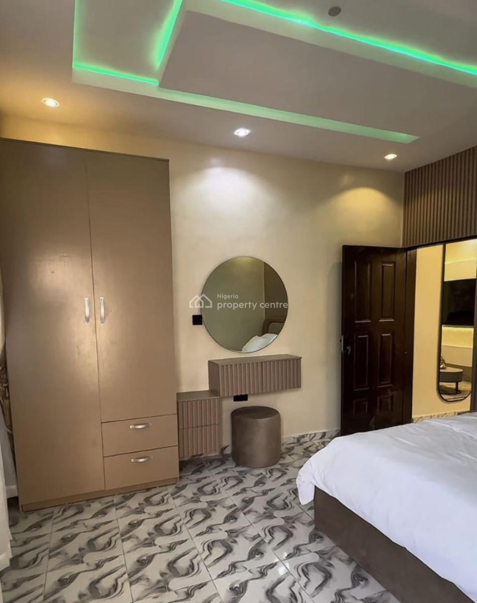 1 Bedroom Furnished Apartment, 35,akinsoji Street, Fadeyi, Shomolu, Lagos, Mini Flat (room and Parlour) Short Let