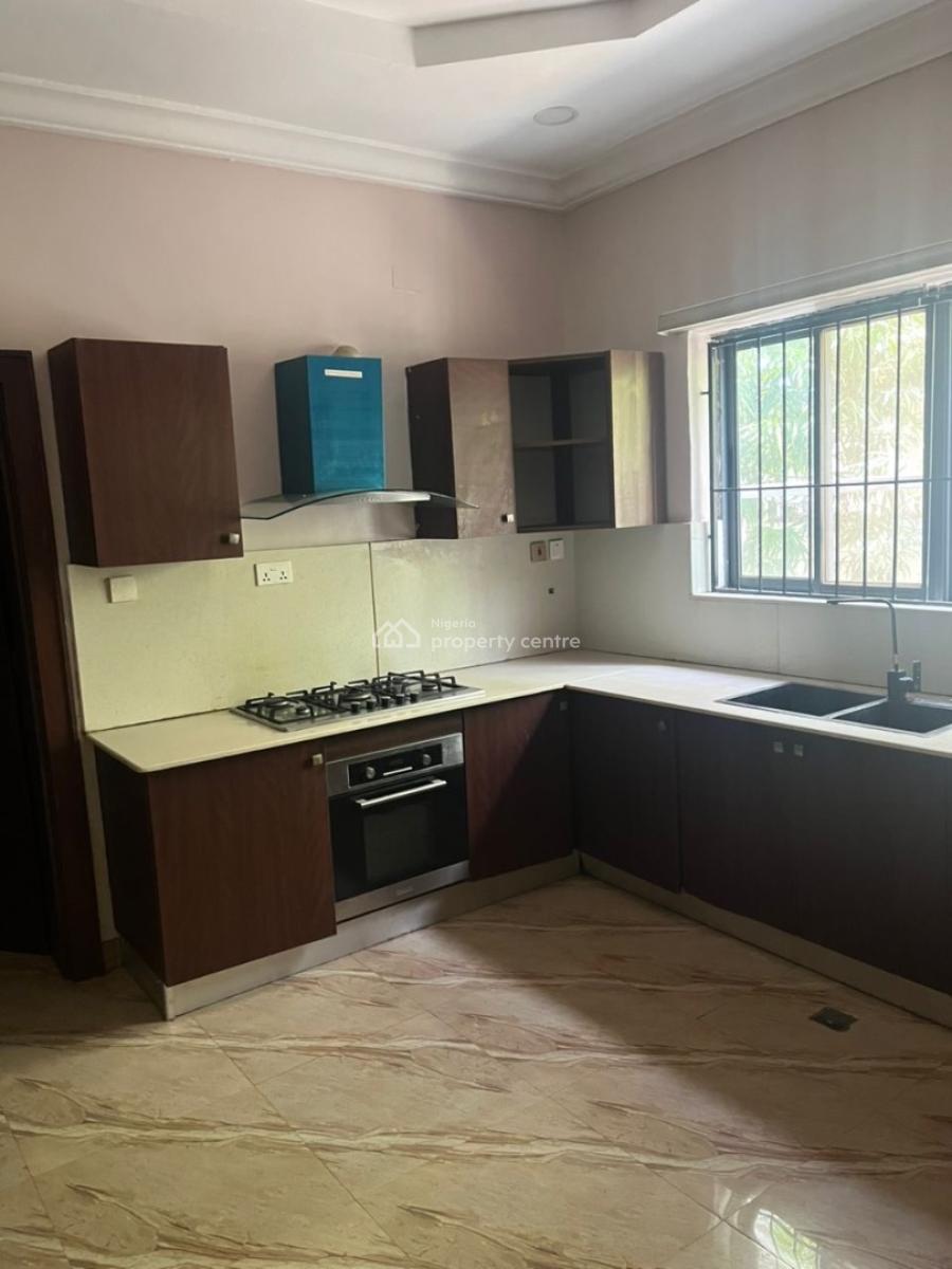 Luxurious and Beautiful 3 Bedroom Apartment, Guzape District, Abuja, Flat / Apartment for Rent