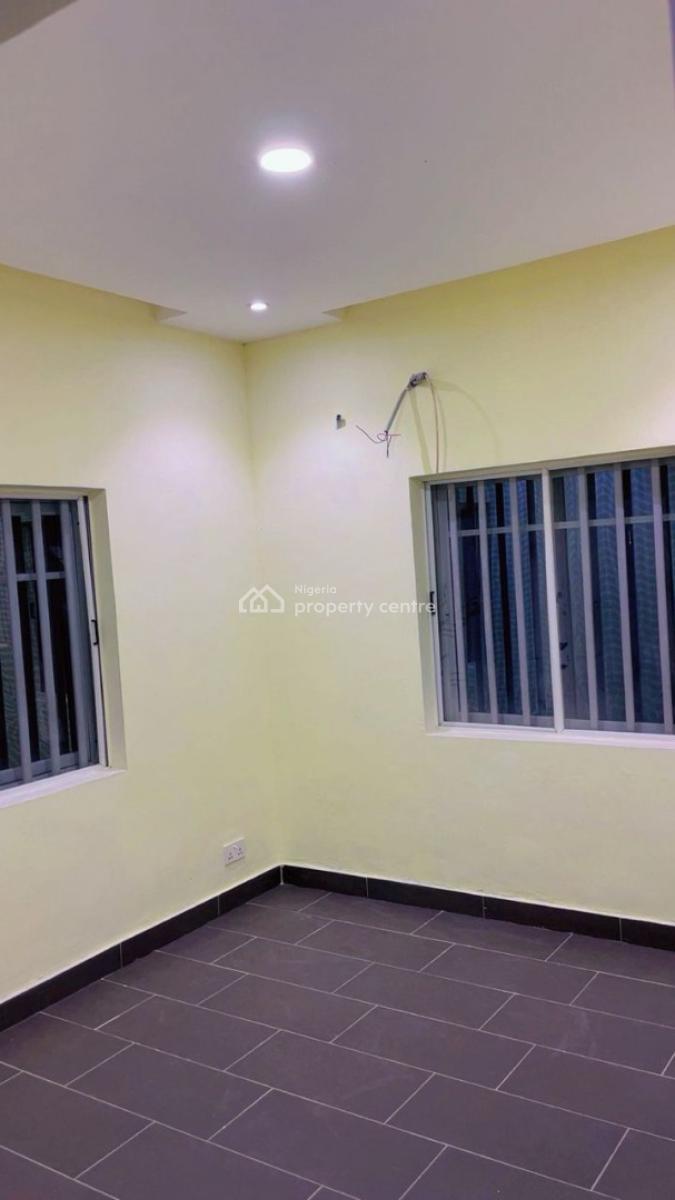 Newly Serviced 3 Bedroom Apartment with Good Finishing, Badore, Ajah, Lagos, Flat / Apartment for Rent