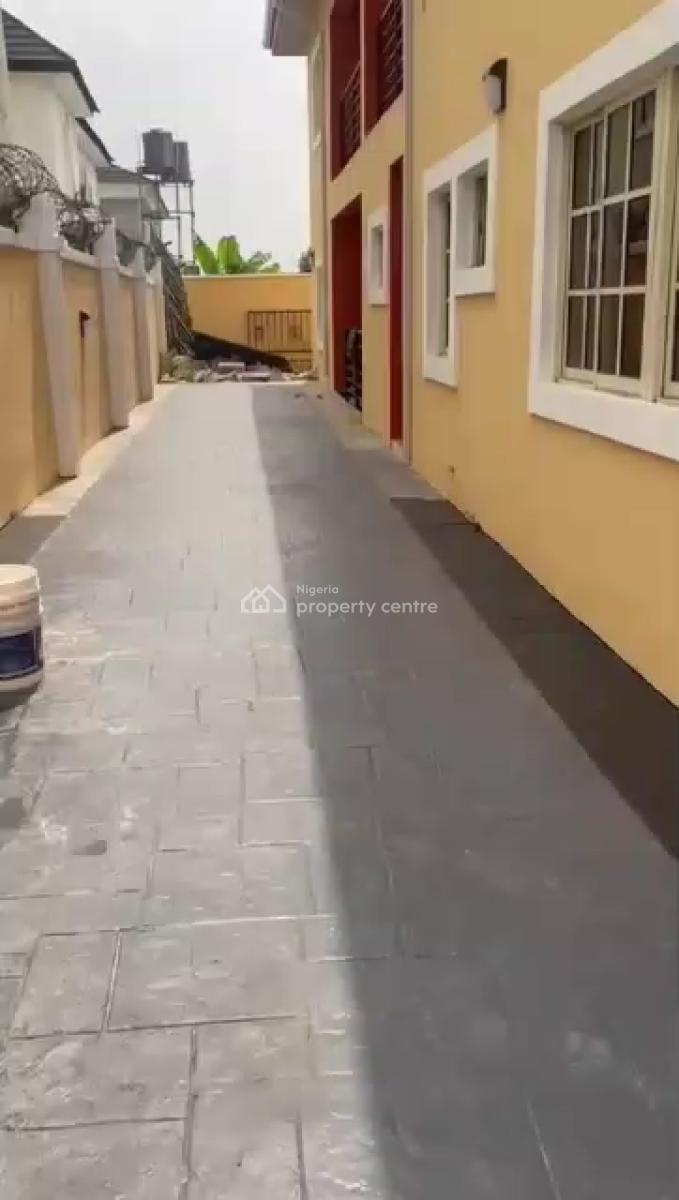 4 Bedroom Semi Detached Duplex, Unilag Estate Phase One, Magodo, Lagos, Semi-detached Duplex for Rent