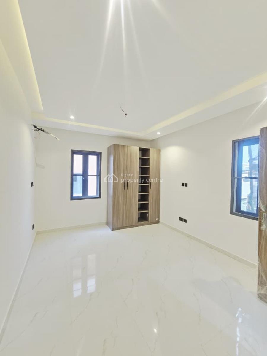 Luxury and Beautiful Comes with a B Q, Ilasan, Ikate, Lekki, Lagos, Self Contain (single Rooms) for Rent