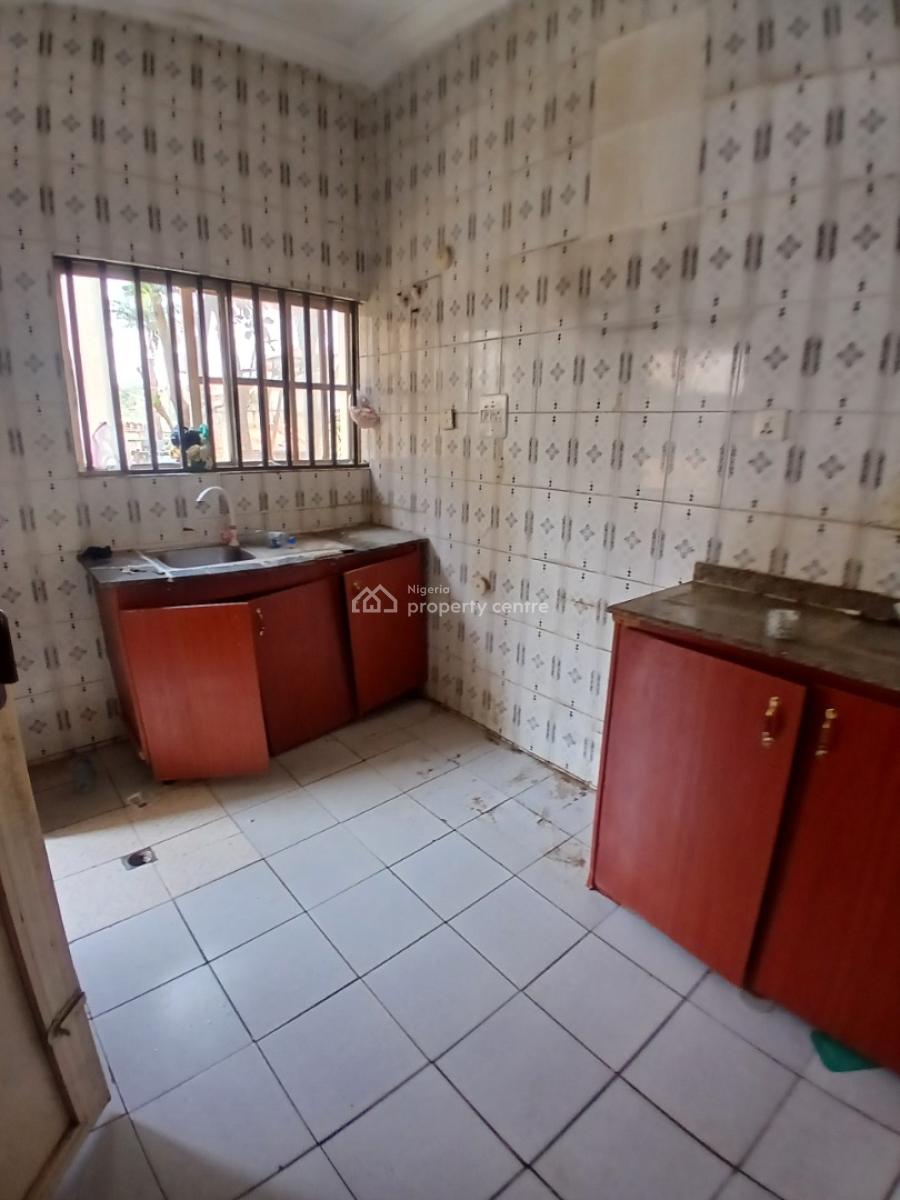 Spacious 2 Bedrooms in an Estate, Durumi, Abuja, Flat / Apartment for Rent