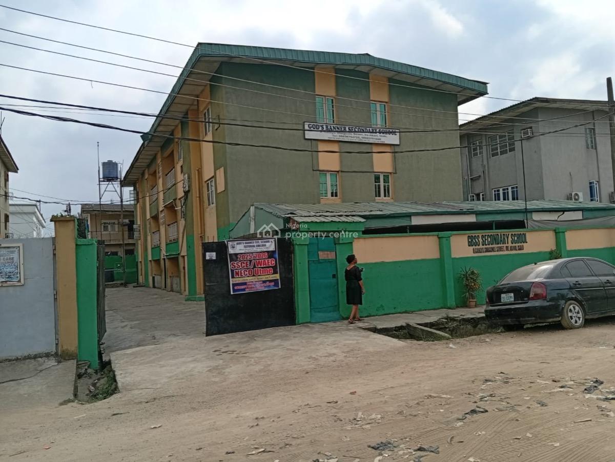 Solidly Built Block of Flats of 3 Bedroom, Off Ire-akari Estate Road, Isolo, Lagos, Block of Flats for Sale