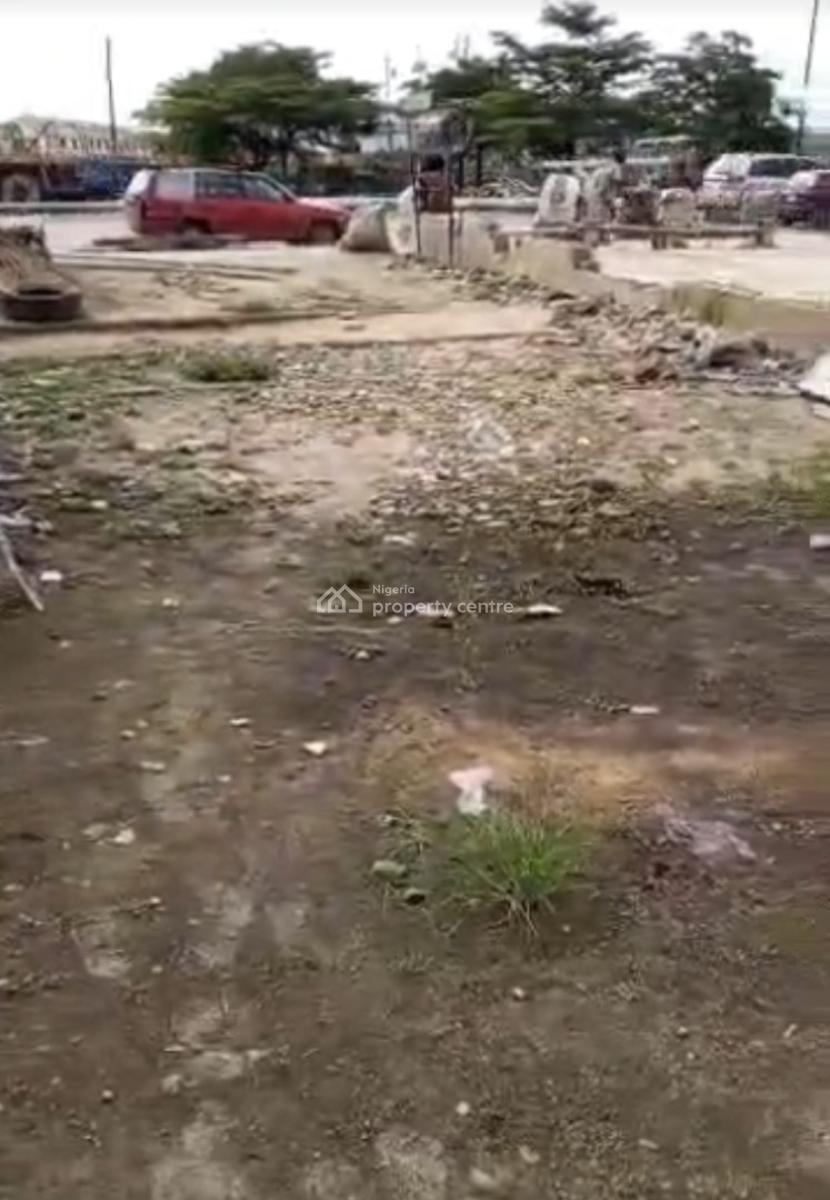 Full Plot of Land Fenced with 4 Shop Facing Express Way, Awoyaya, Ibeju Lekki, Lagos, Commercial Land for Sale